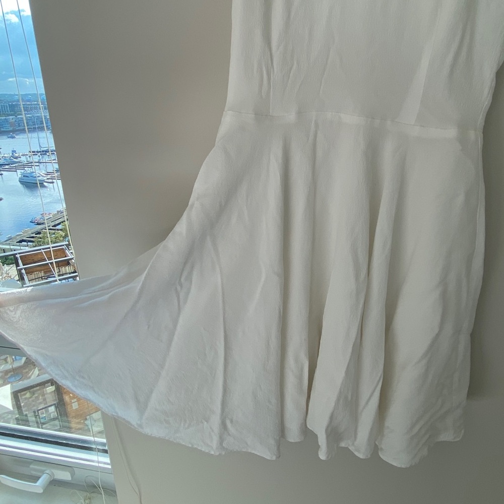 White Dress Size Small - Picture 5 of 8